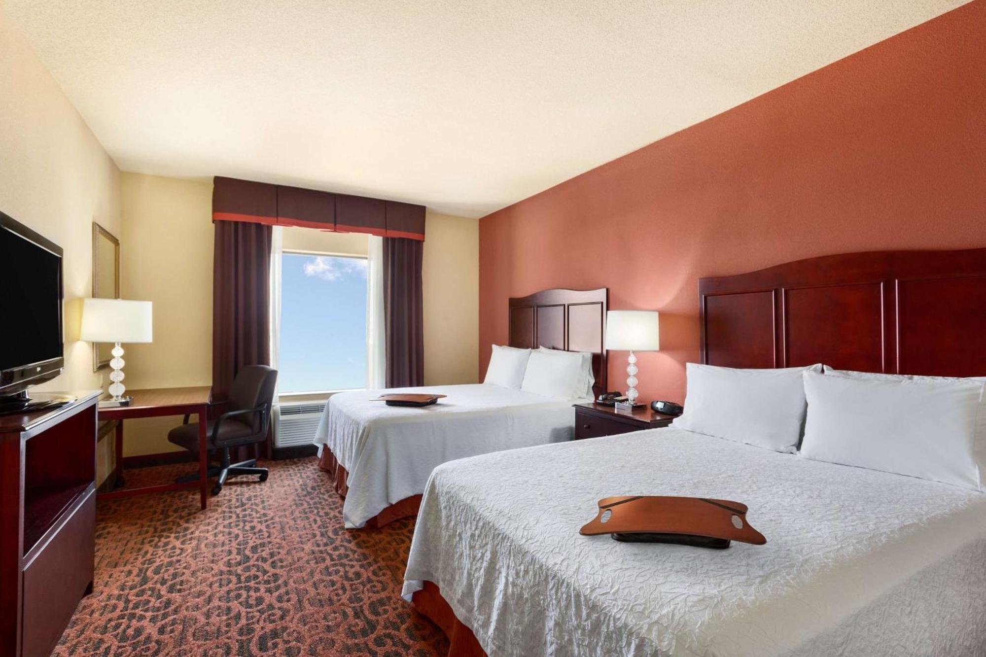 Hampton Inn & Suites Мишен Экстерьер фото
